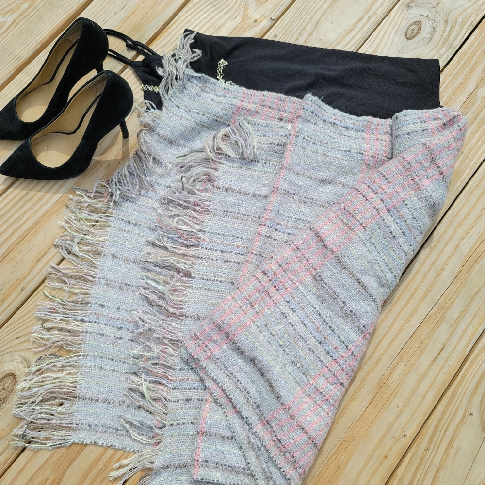$3/$33. Scarf, Maurices